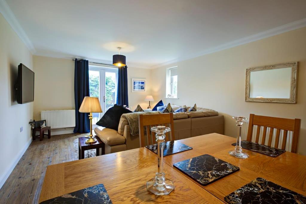 Ingledale Apartment, Ingleton, Yorkshire Dales National Park, Famous Three Peaks, Near The Lake District, Pets Are Welcome Ingleton  Exterior foto